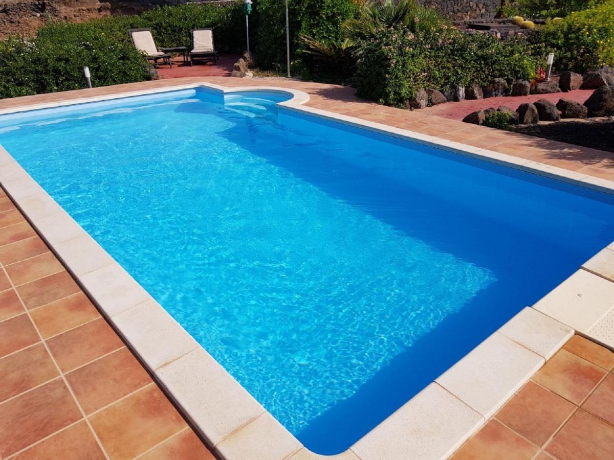 Bermeja - Apartamento Rural Con Piscina Las Brenas Exterior photo